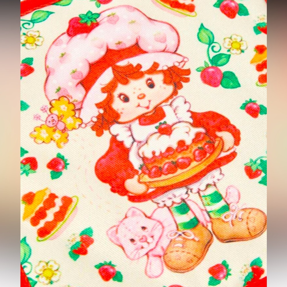 Strawberry Shortcake Heat Resistant Pot Holder NEW 🏷️ - Picture 3 of 3